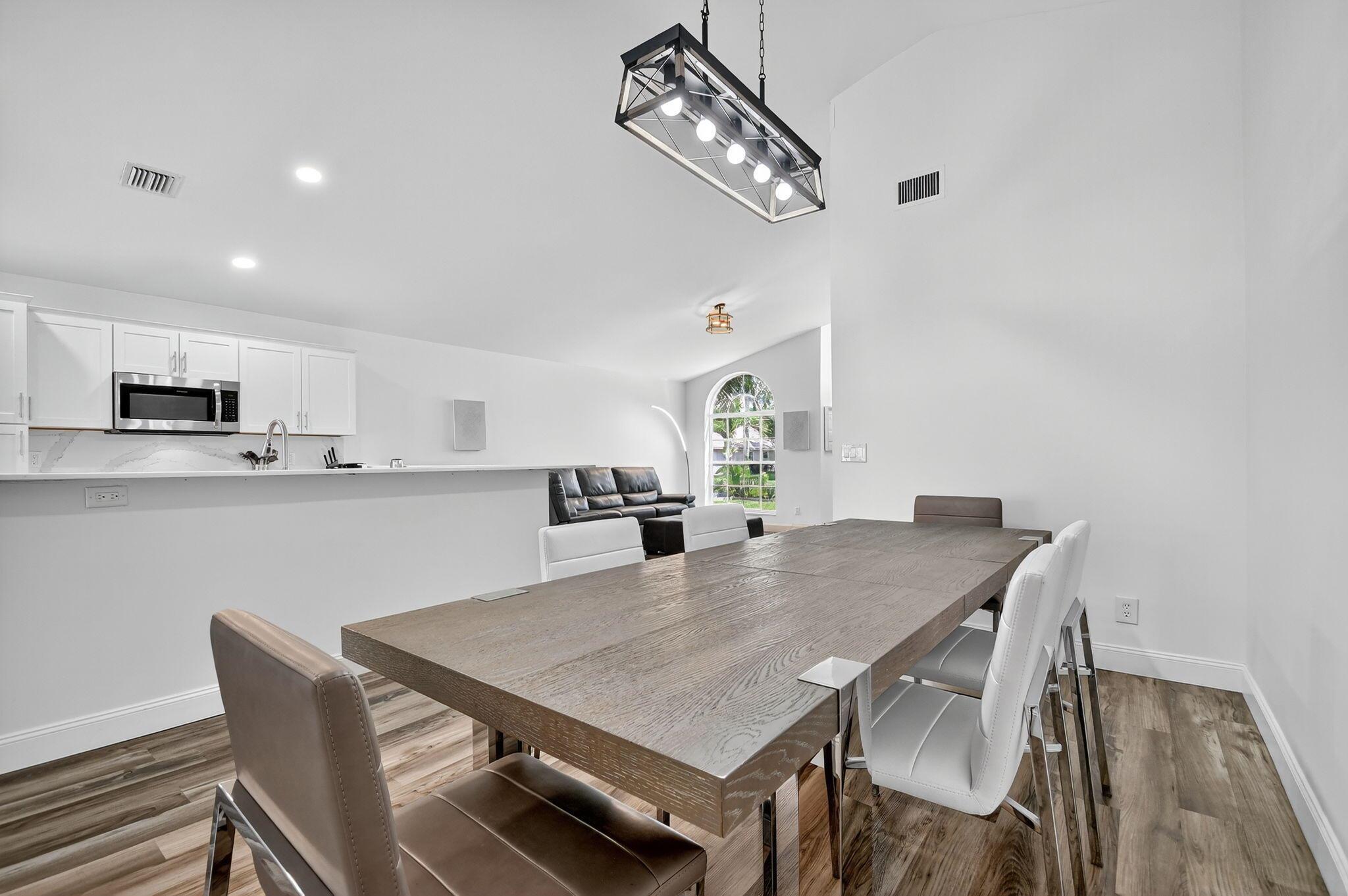 WELLINGTONS EDGE PAR 76 PH 1 - Residential