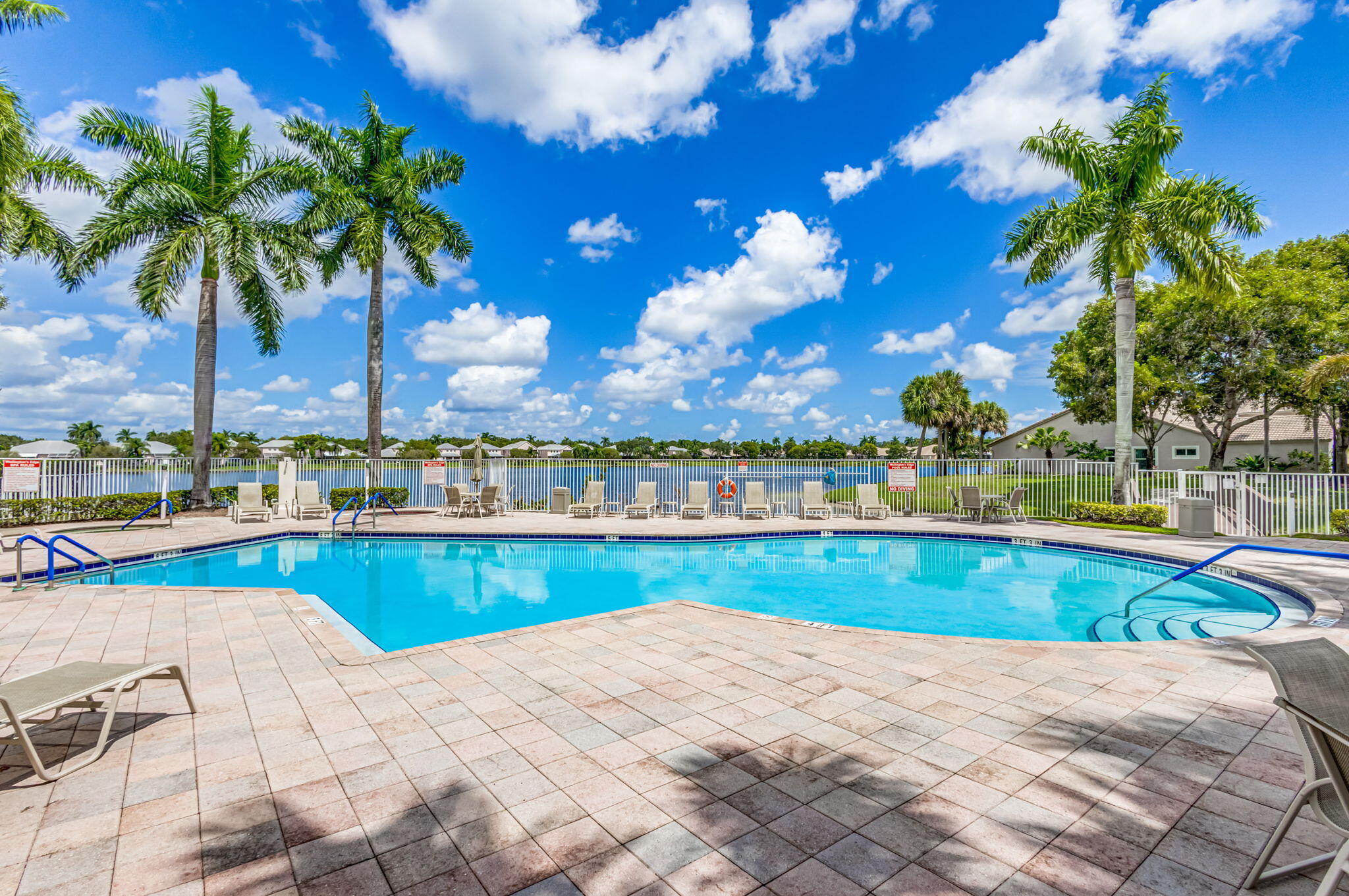 WELLINGTONS EDGE PAR 76 PH 1 - Residential