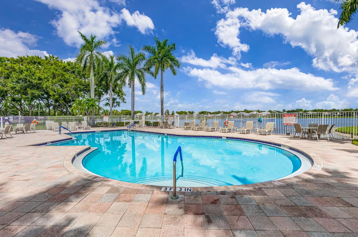 WELLINGTONS EDGE PAR 76 PH 1 - Residential