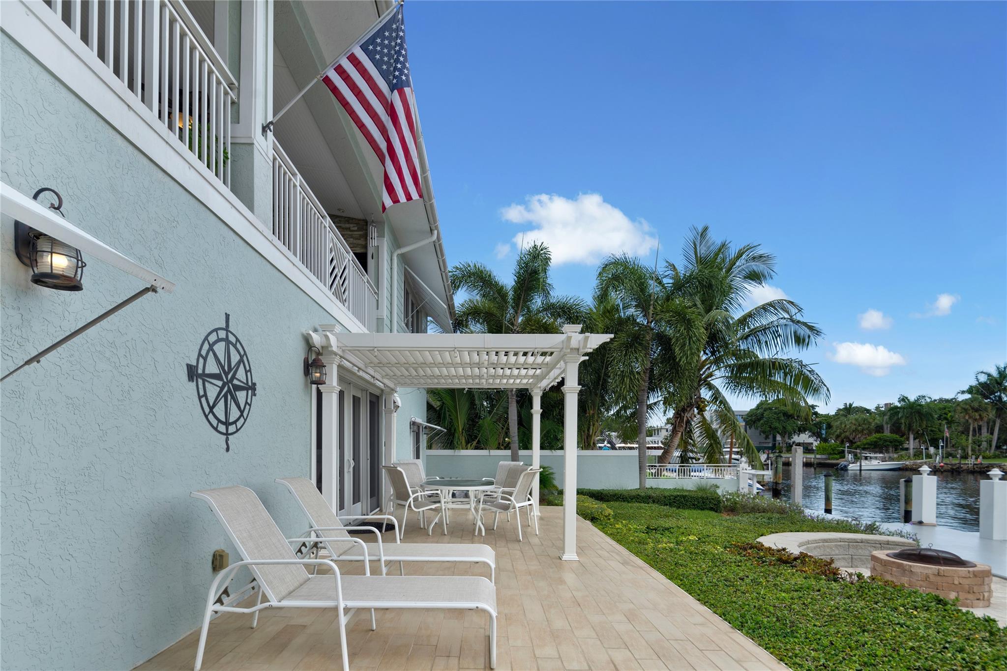 Sailboat Bend - Residential