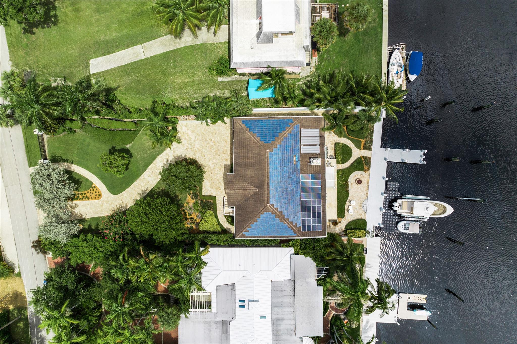 Sailboat Bend - Residential