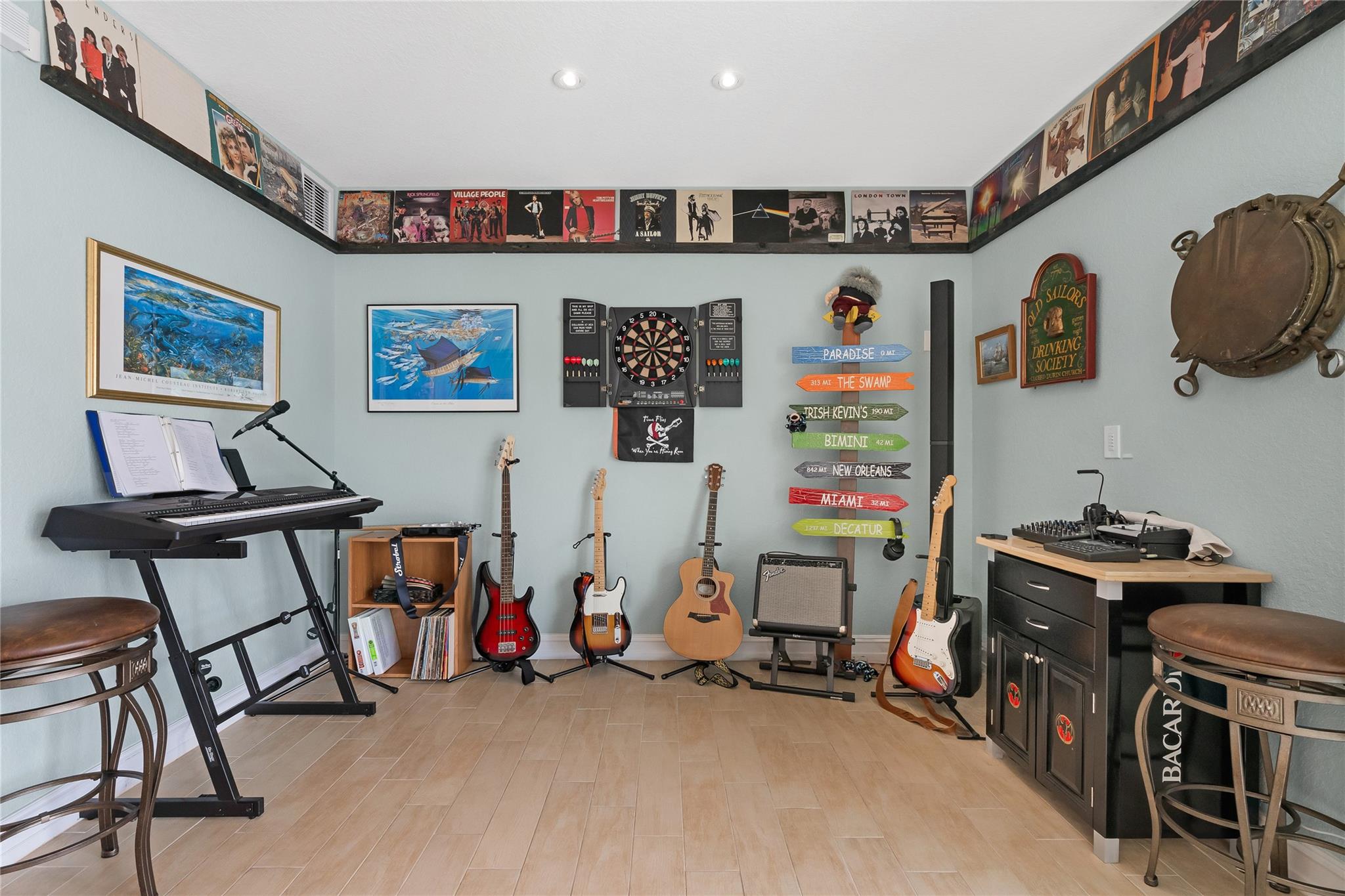 Sailboat Bend - Residential