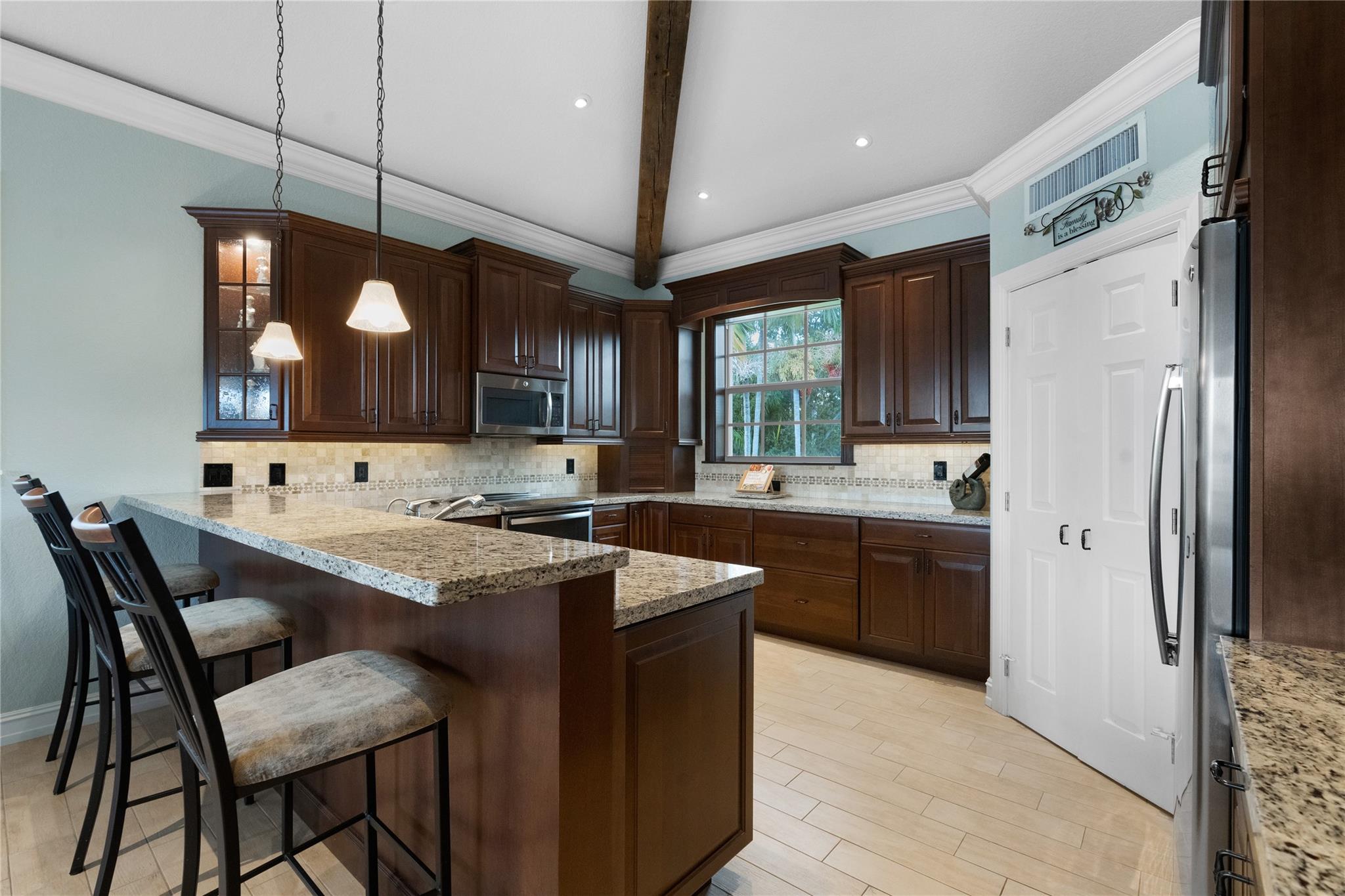 Sailboat Bend - Residential