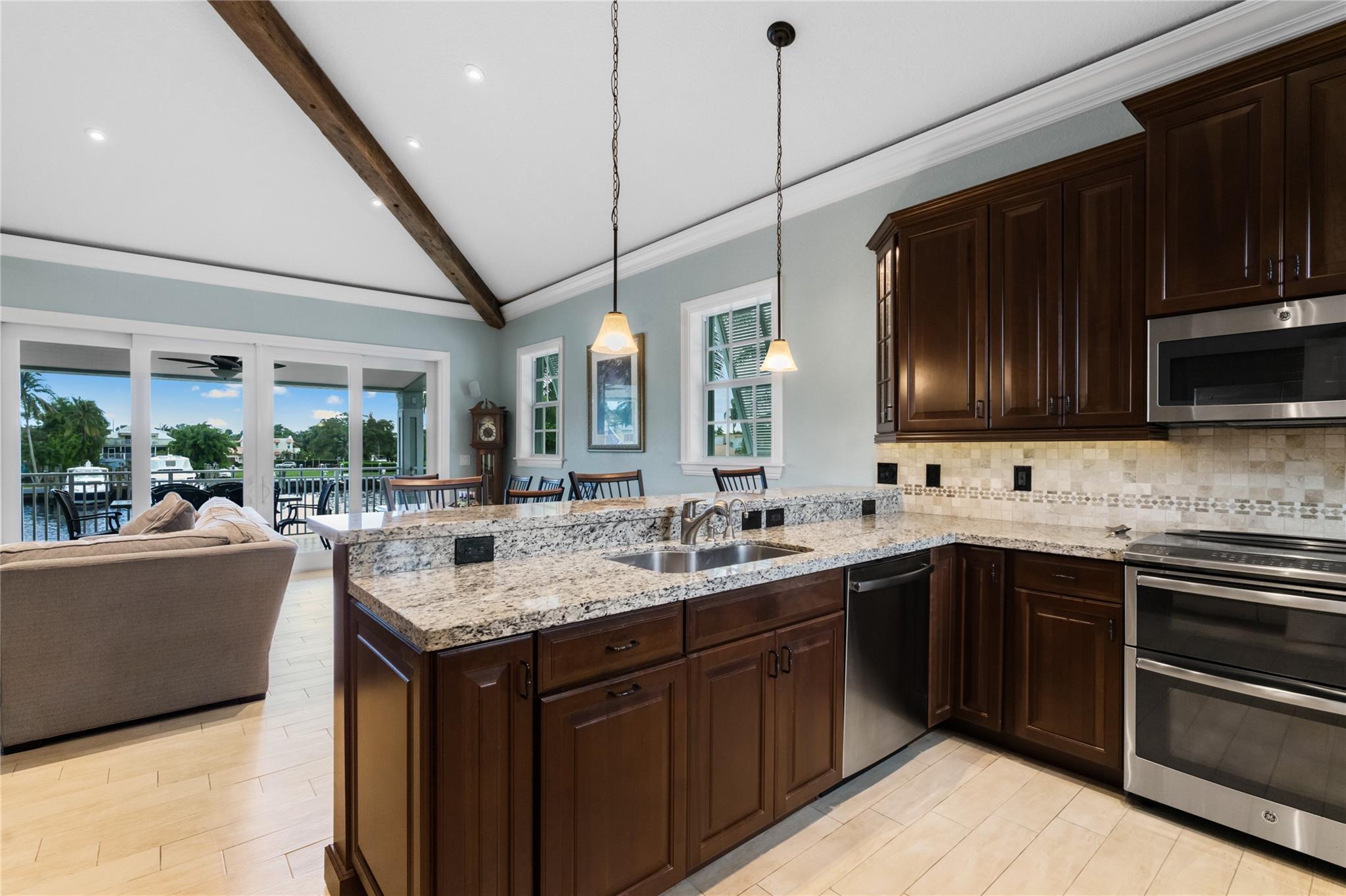 Sailboat Bend - Residential