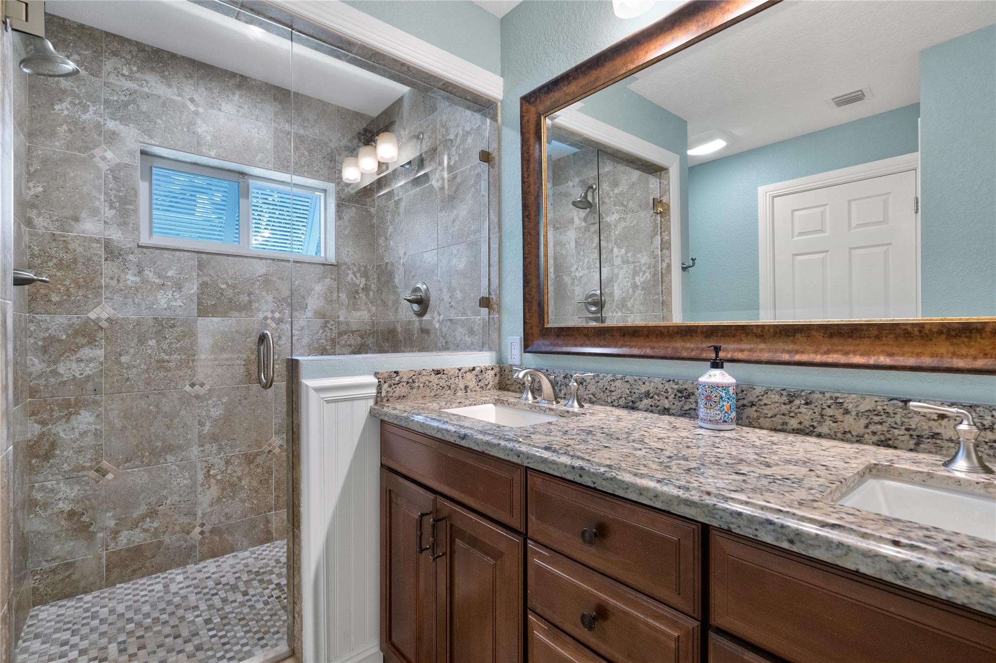 Sailboat Bend - Residential