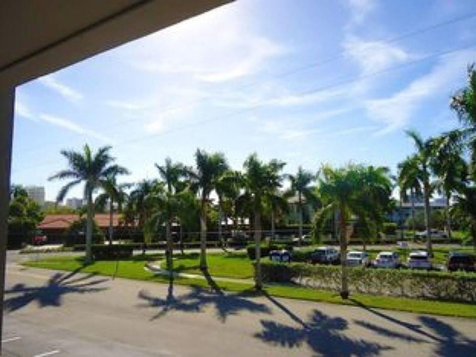 PARADISE BY THE SEA - Residential