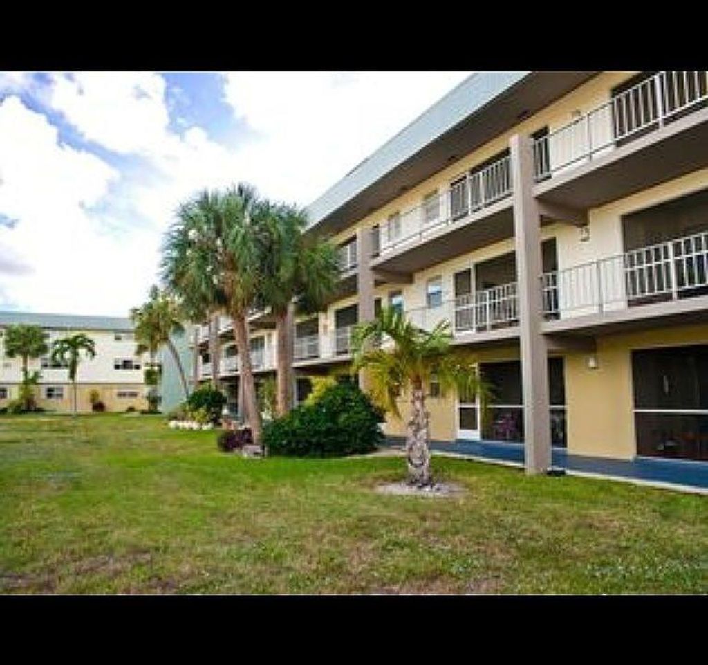 Photo of 300 Layne Blvd #215, Hallandale Beach, FL 33009 (MLS # F10533238)