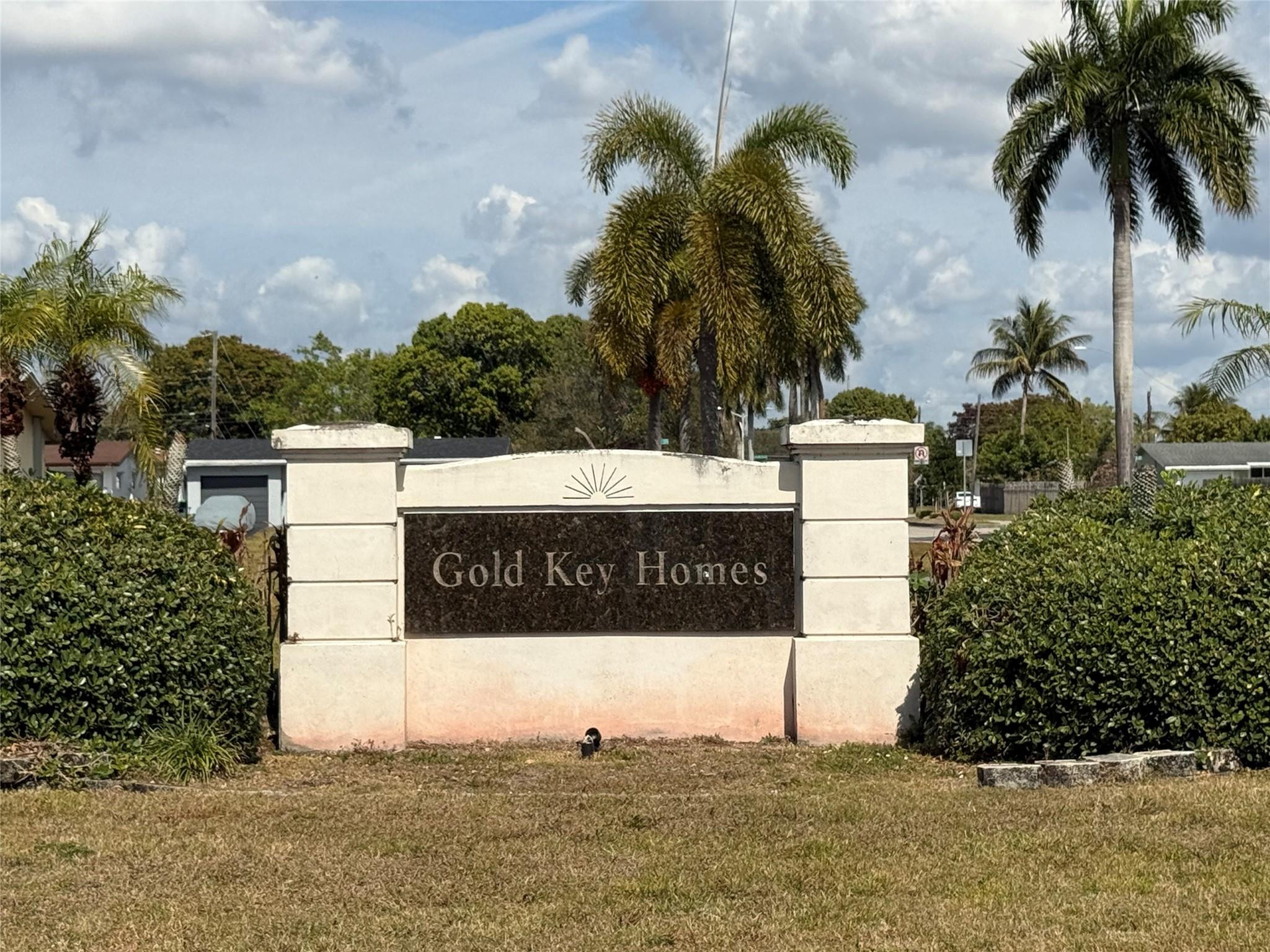GOLD KEY VILLAS FIRST ADD - Residential