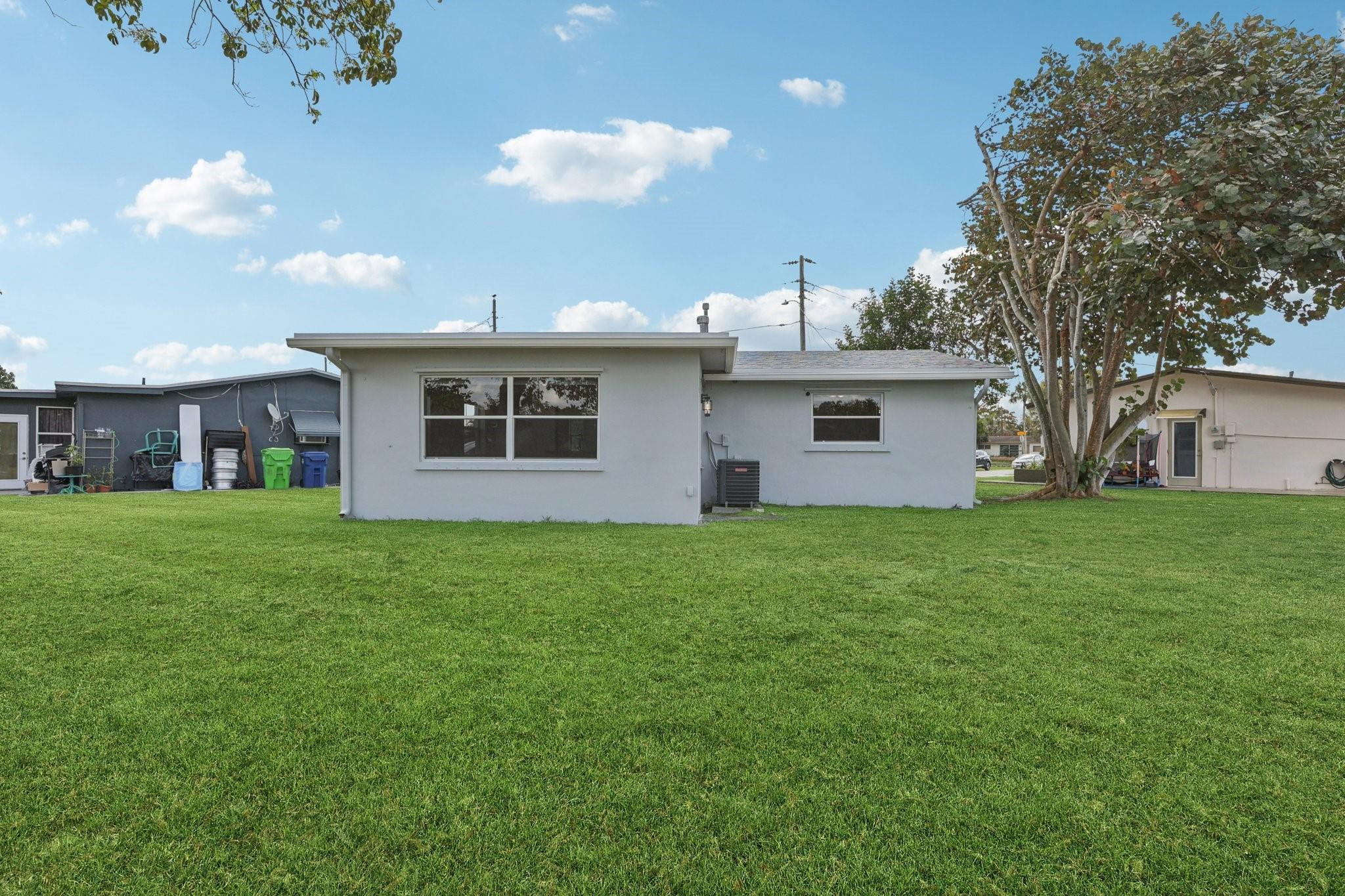 GOLD KEY VILLAS FIRST ADD - Residential