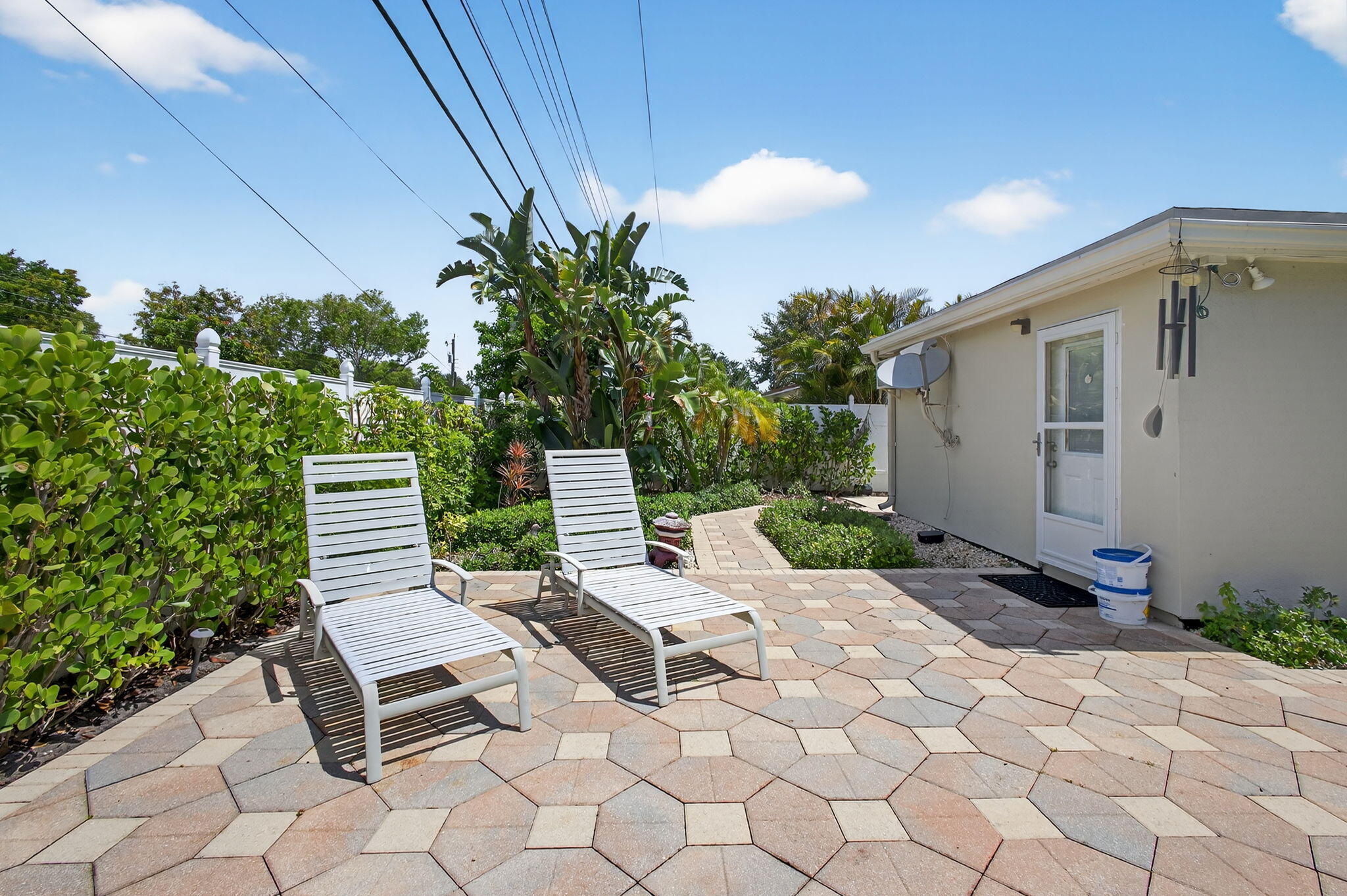 NORTH PALM BEACH VILLAGE - Residential Lease