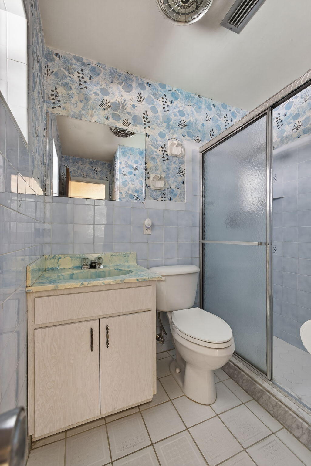 NORTH PALM BEACH VILLAGE - Residential Lease