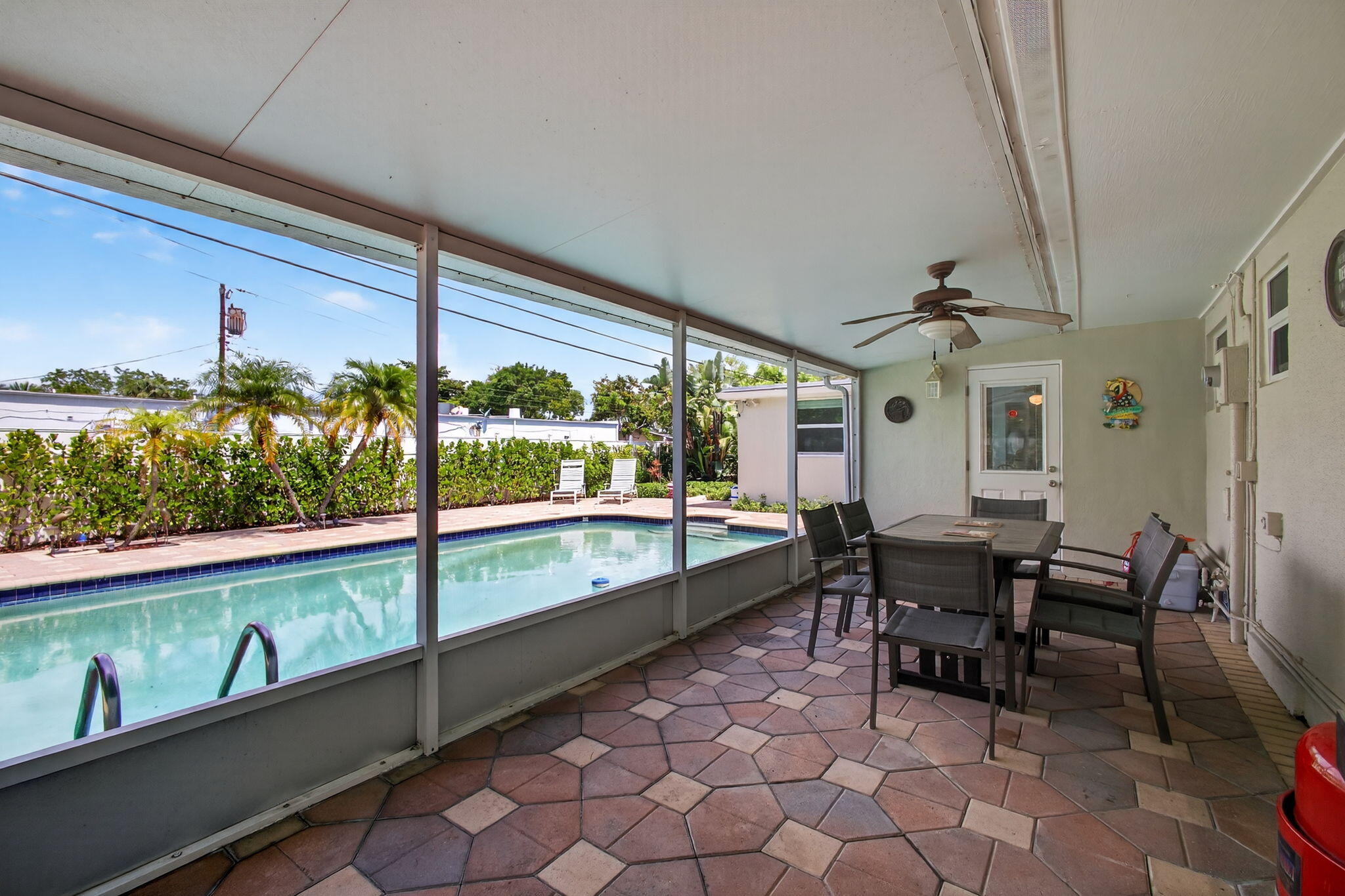 NORTH PALM BEACH VILLAGE - Residential Lease