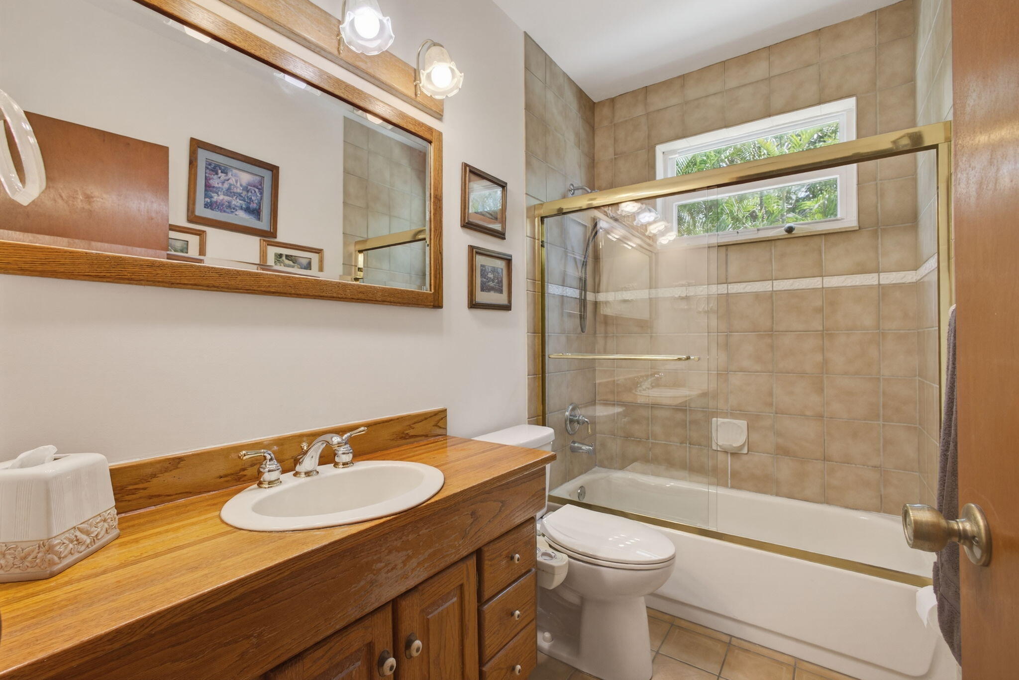 NORTH PALM BEACH VILLAGE - Residential Lease