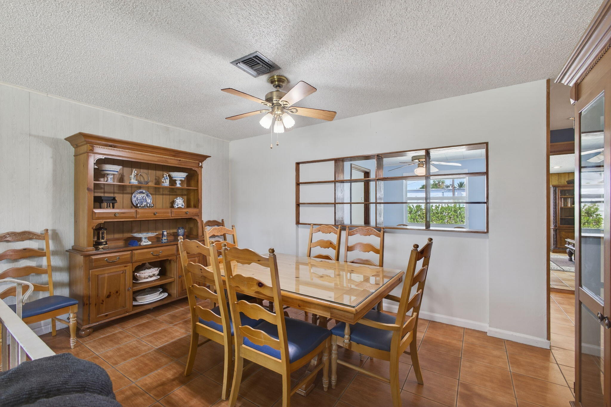 NORTH PALM BEACH VILLAGE - Residential Lease