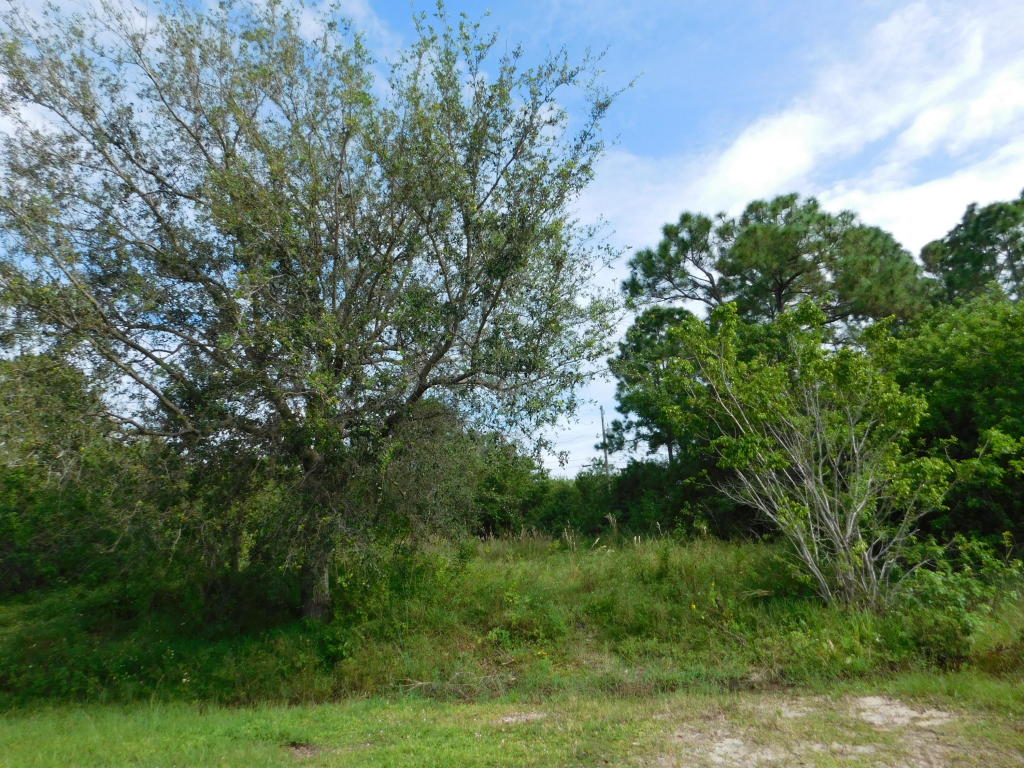 34953, Closest to Tradition off Crosstown, or Gatl - Land