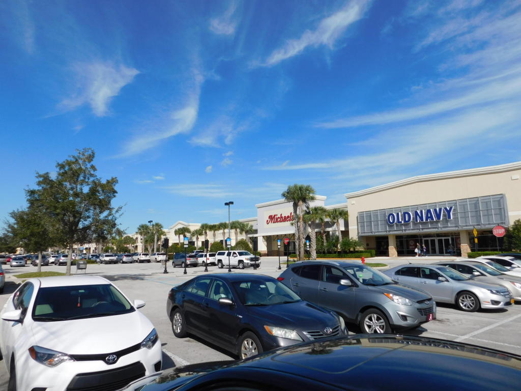 34953, Closest to Tradition off Crosstown, or Gatl - Land