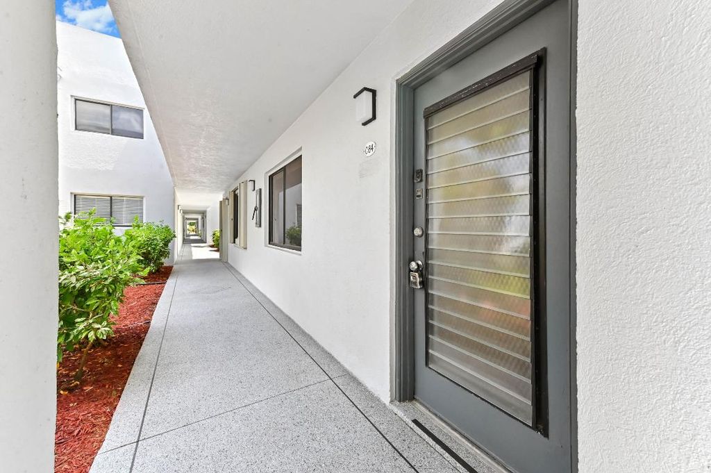 Photo of 15054 Ashland Way #84, Delray Beach, FL 33484 (MLS # R11100811)