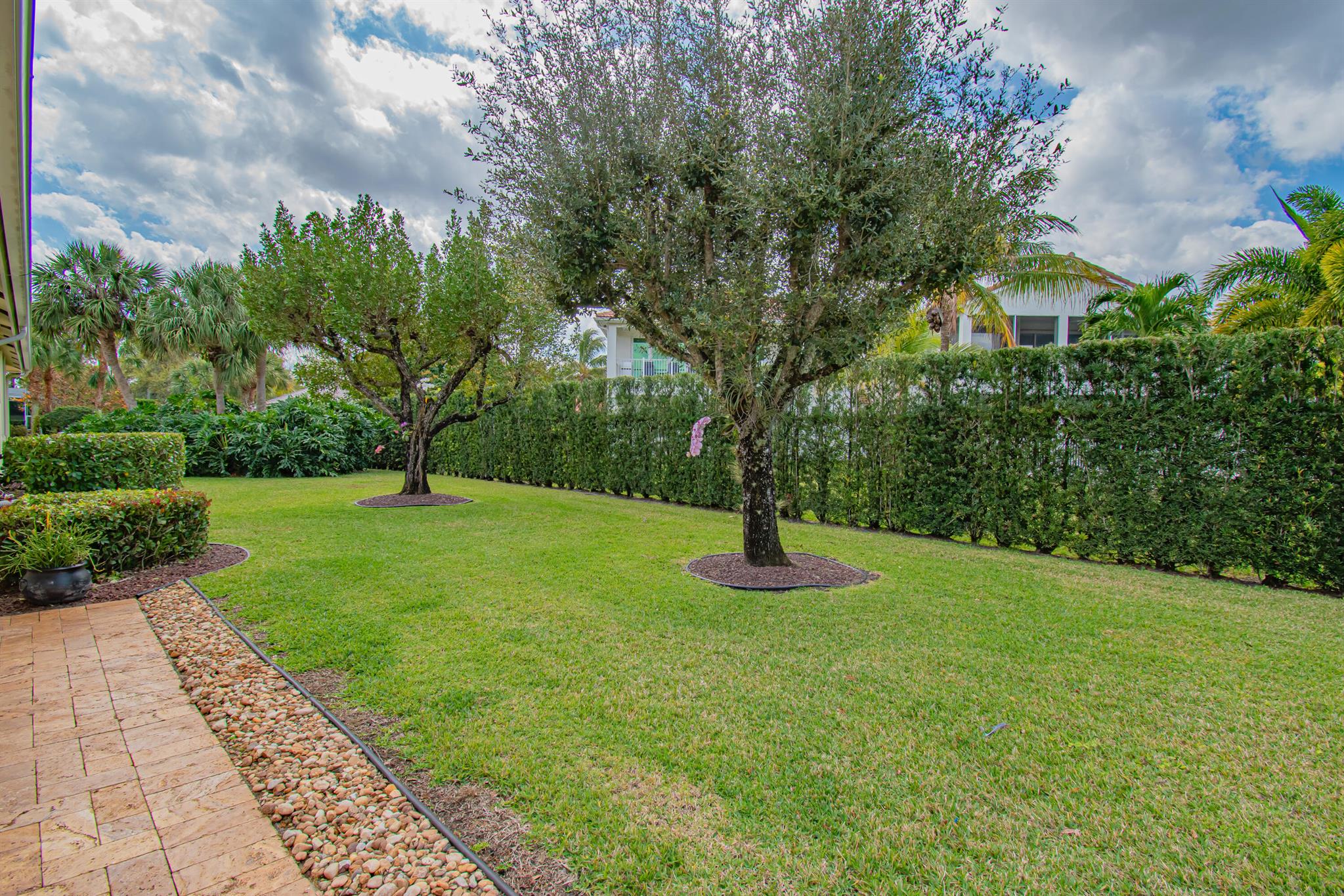 ISLES AT WELLINGTON 8 - Residential