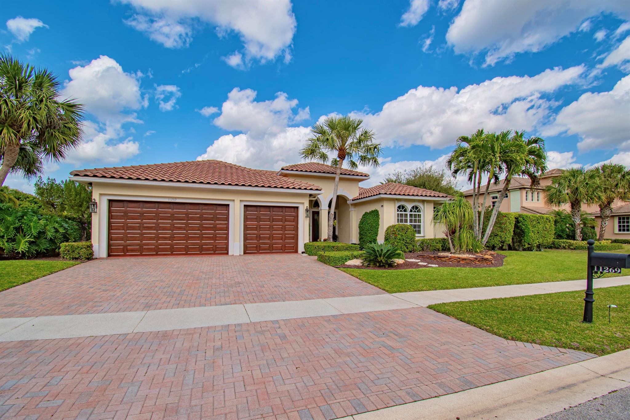 11269 Mainsail Court