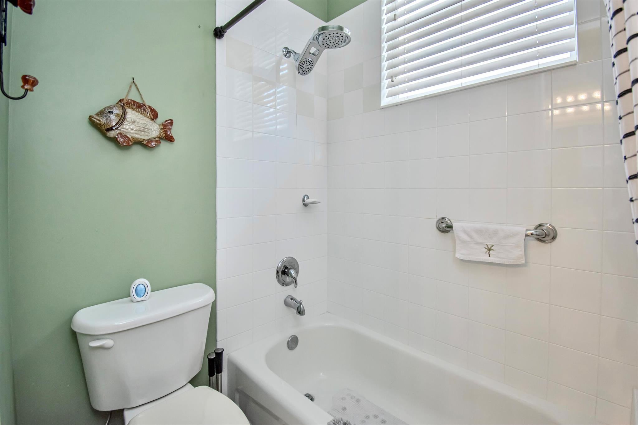 ISLES AT WELLINGTON 8 - Residential