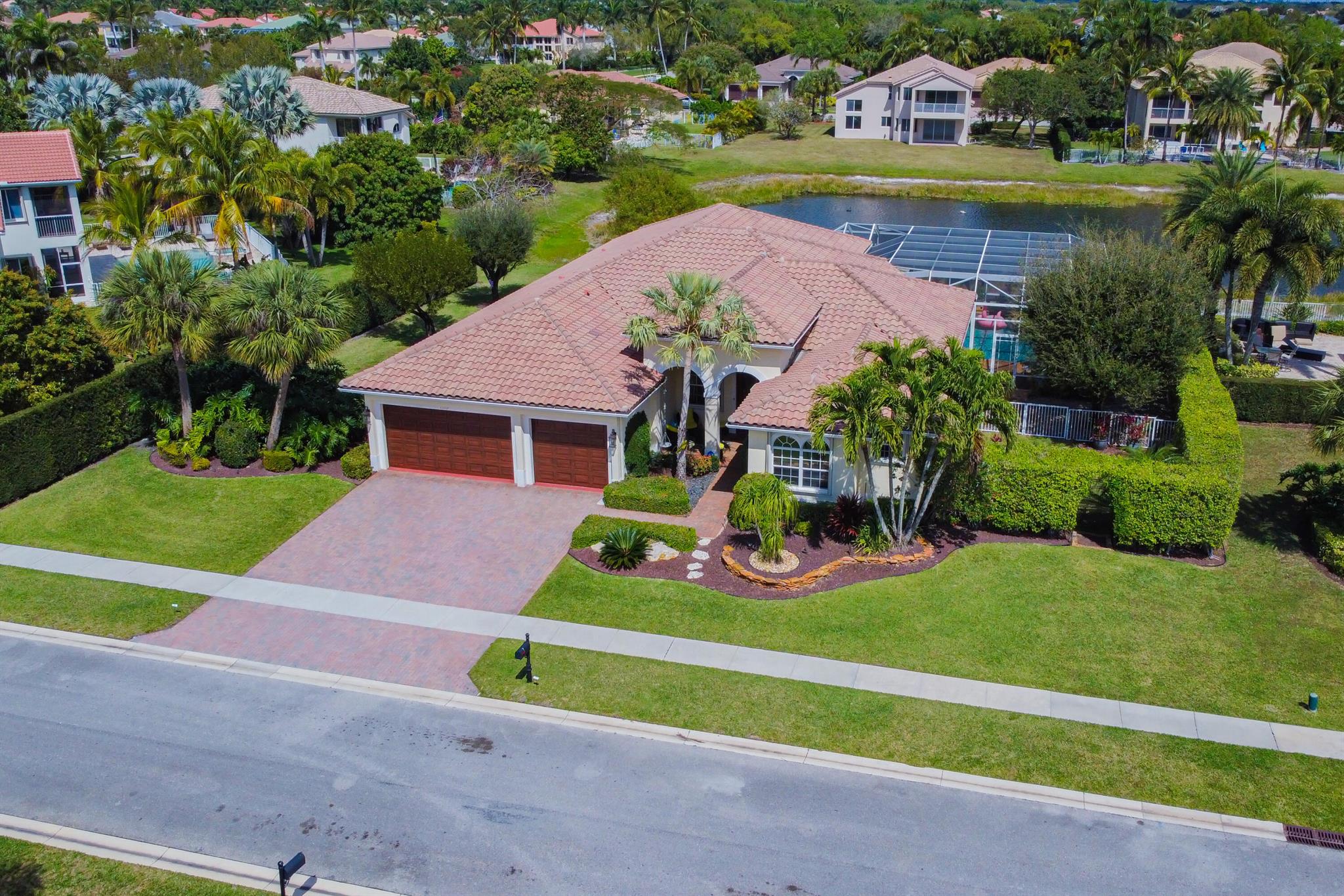 ISLES AT WELLINGTON 8 - Residential