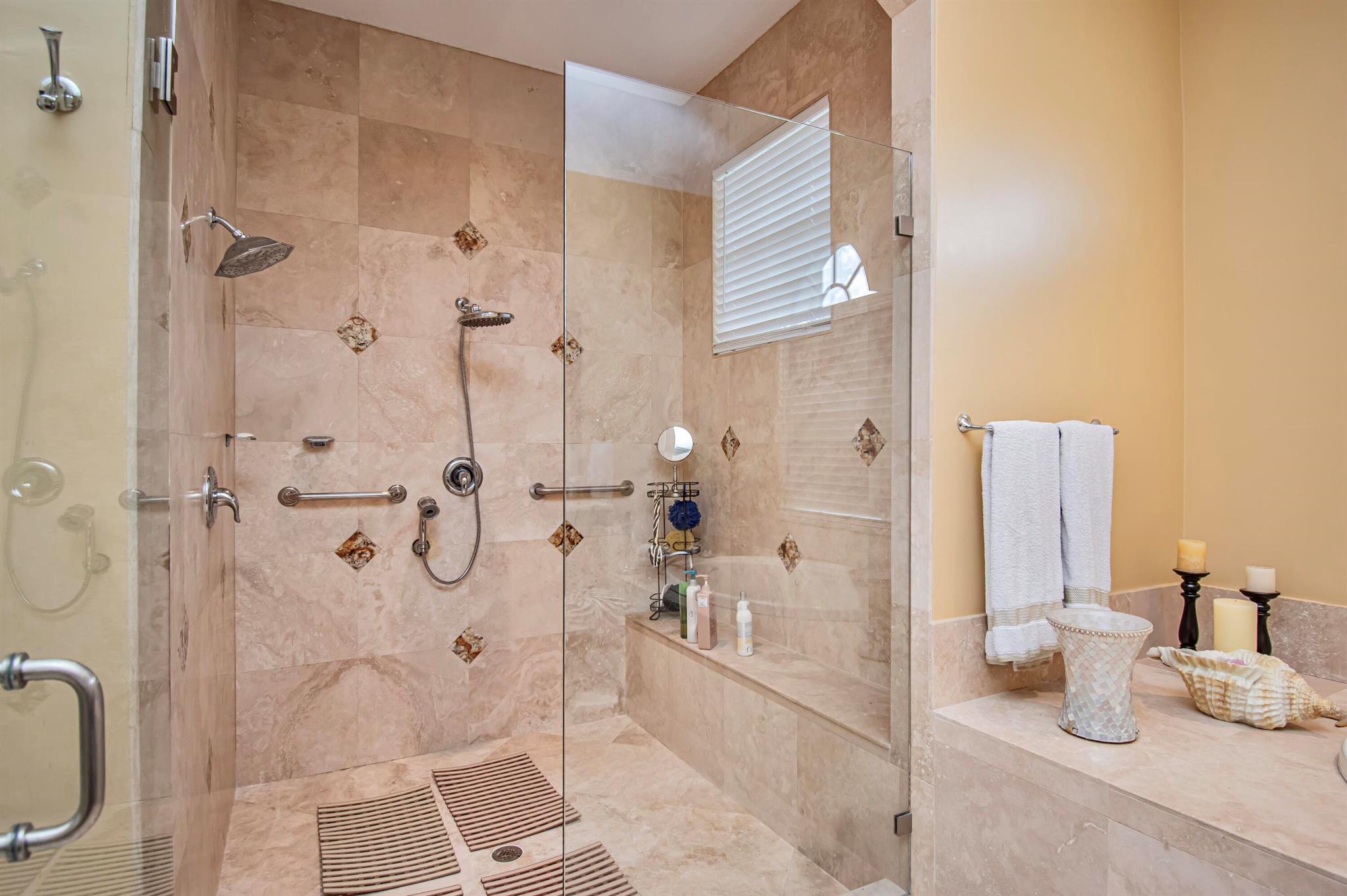 ISLES AT WELLINGTON 8 - Residential