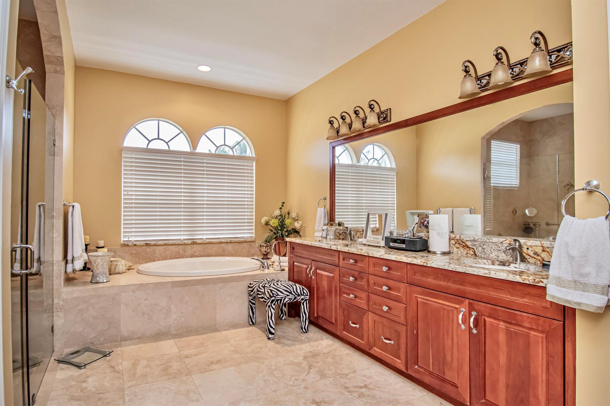 ISLES AT WELLINGTON 8 - Residential