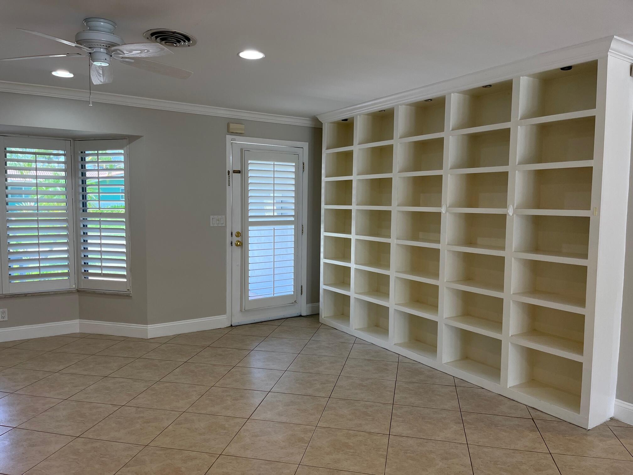 BOCA RATON SQUARE UNIT 4 - Residential