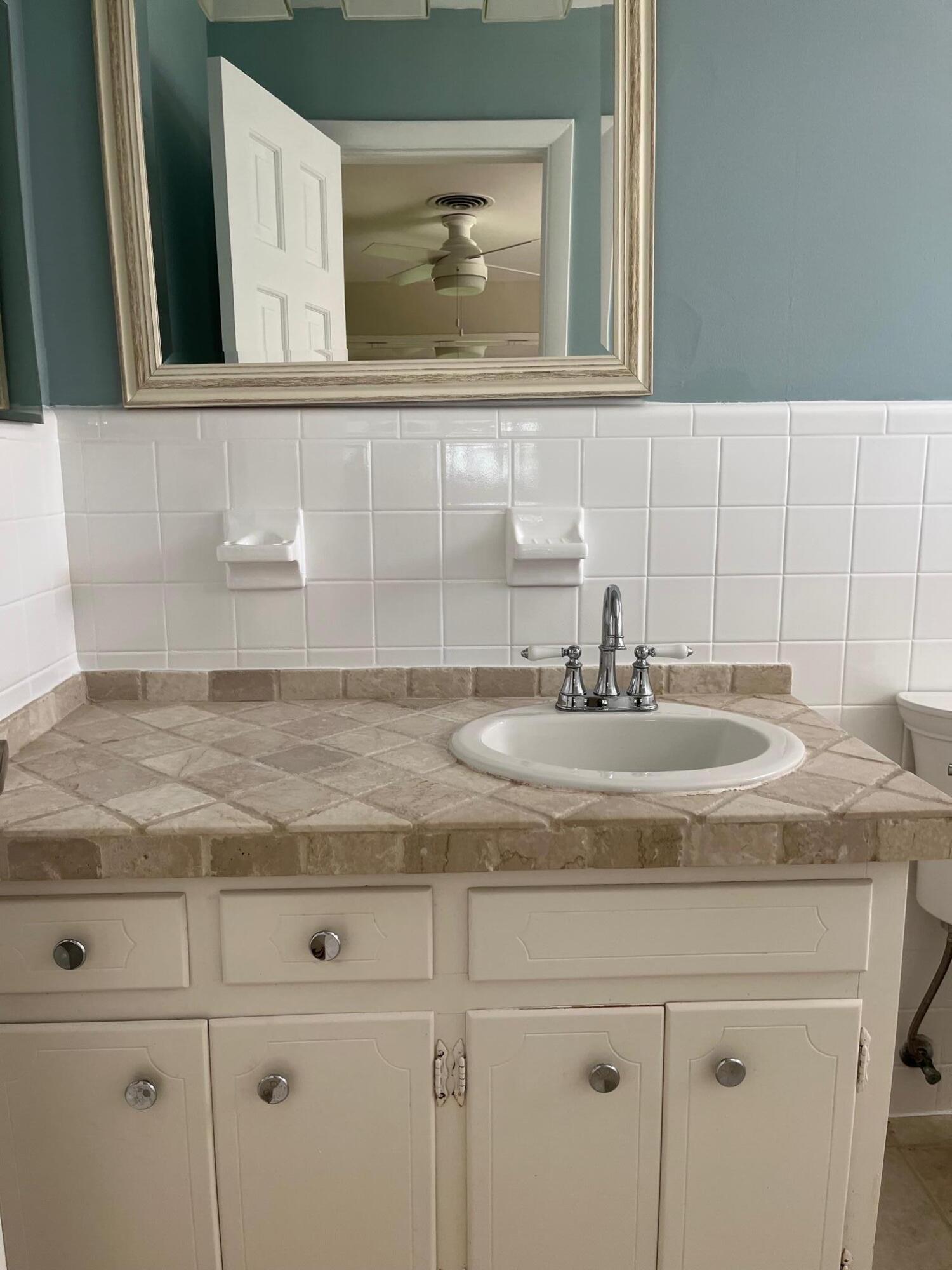 BOCA RATON SQUARE UNIT 4 - Residential