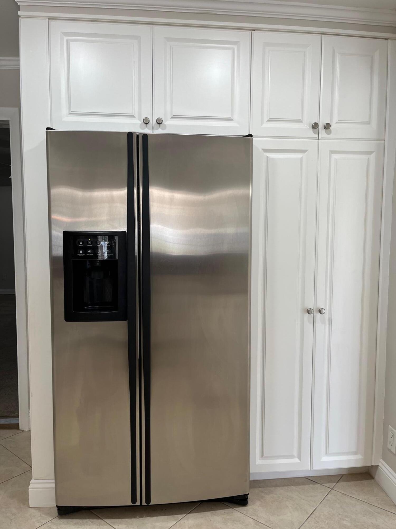 BOCA RATON SQUARE UNIT 4 - Residential