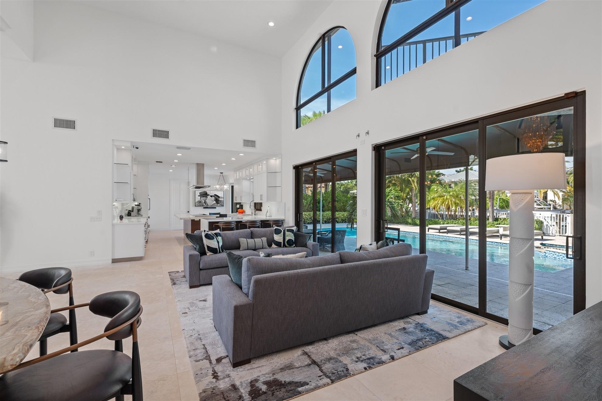 LIGHTHOUSE POINT 3RD SEC - Residential