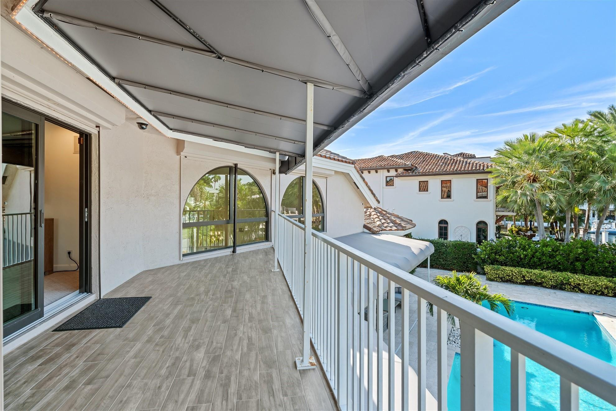 LIGHTHOUSE POINT 3RD SEC - Residential