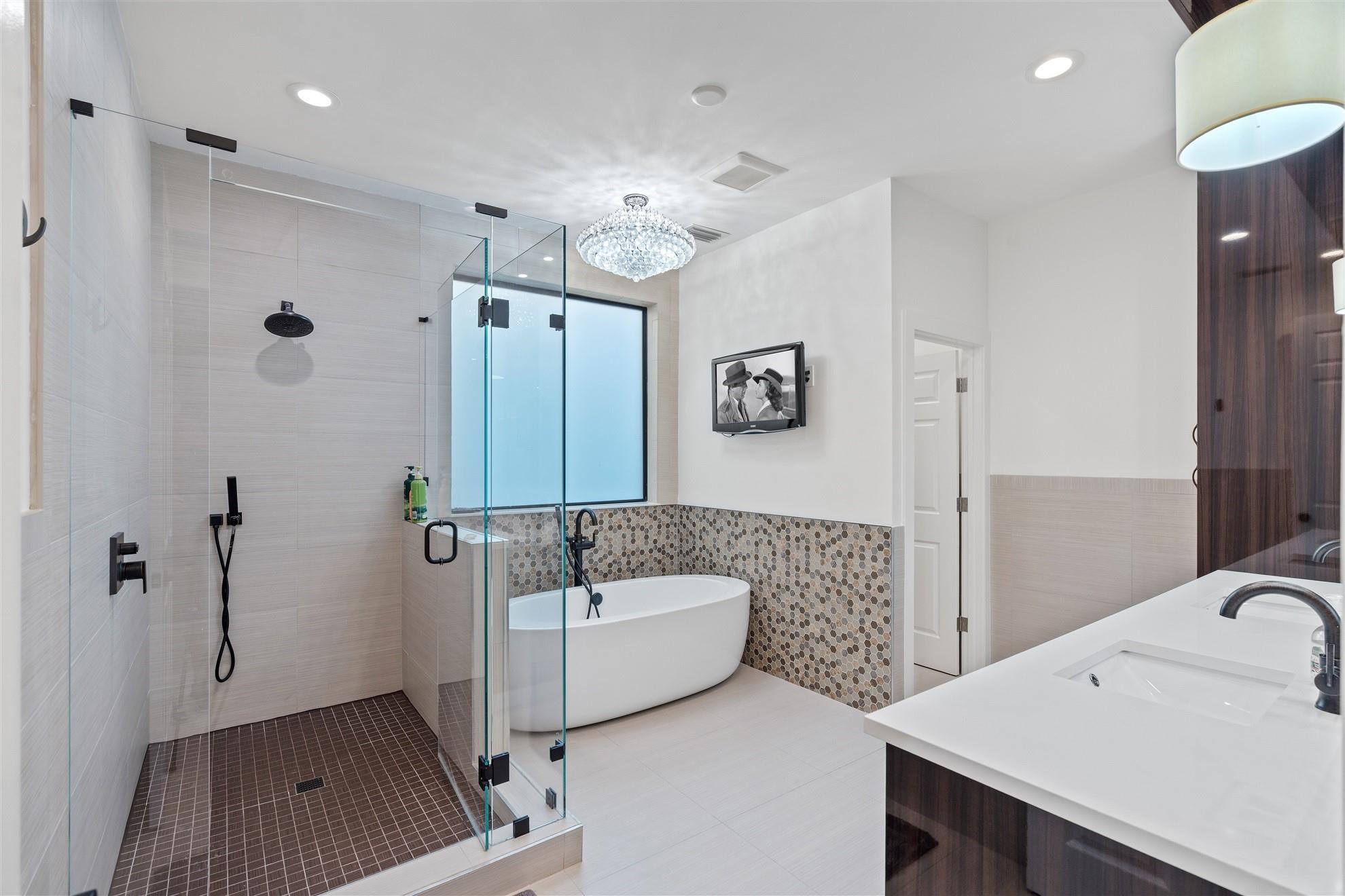 LIGHTHOUSE POINT 3RD SEC - Residential