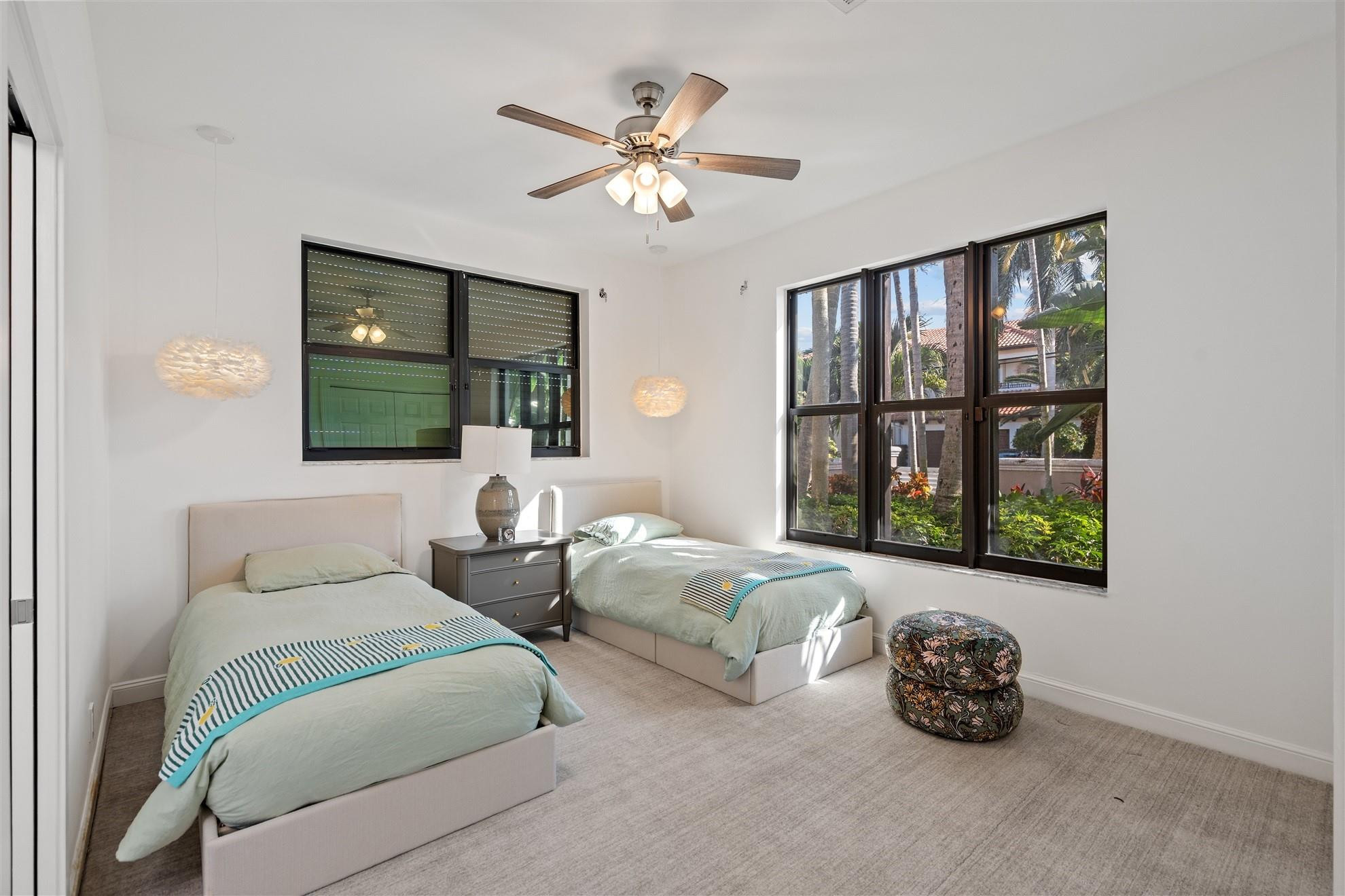 LIGHTHOUSE POINT 3RD SEC - Residential