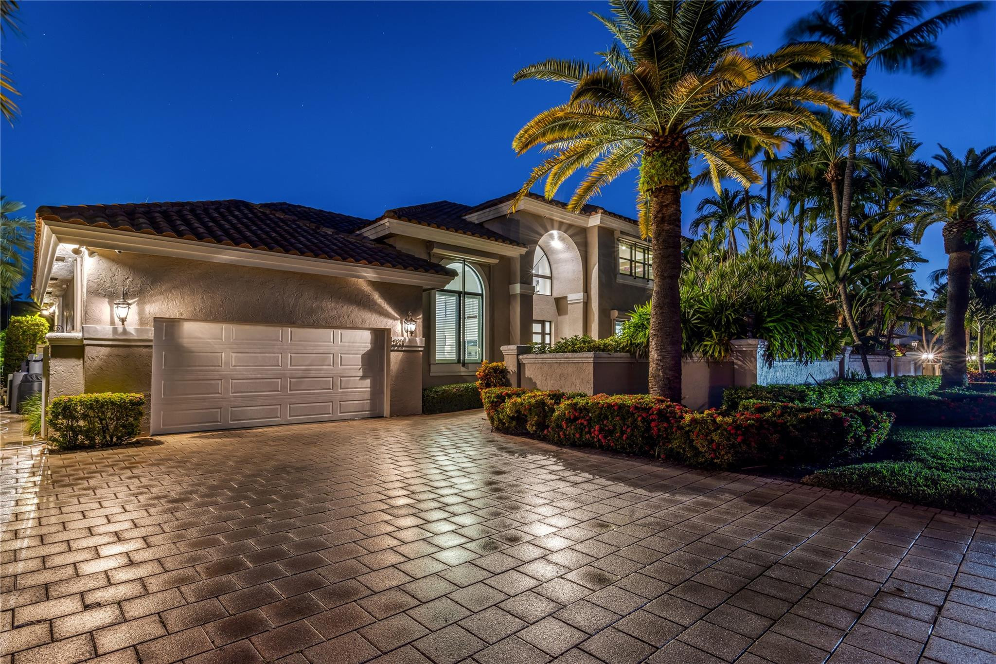 LIGHTHOUSE POINT 3RD SEC - Residential