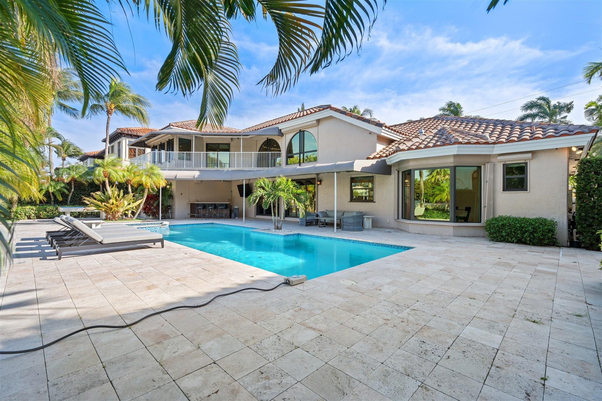 LIGHTHOUSE POINT 3RD SEC - Residential