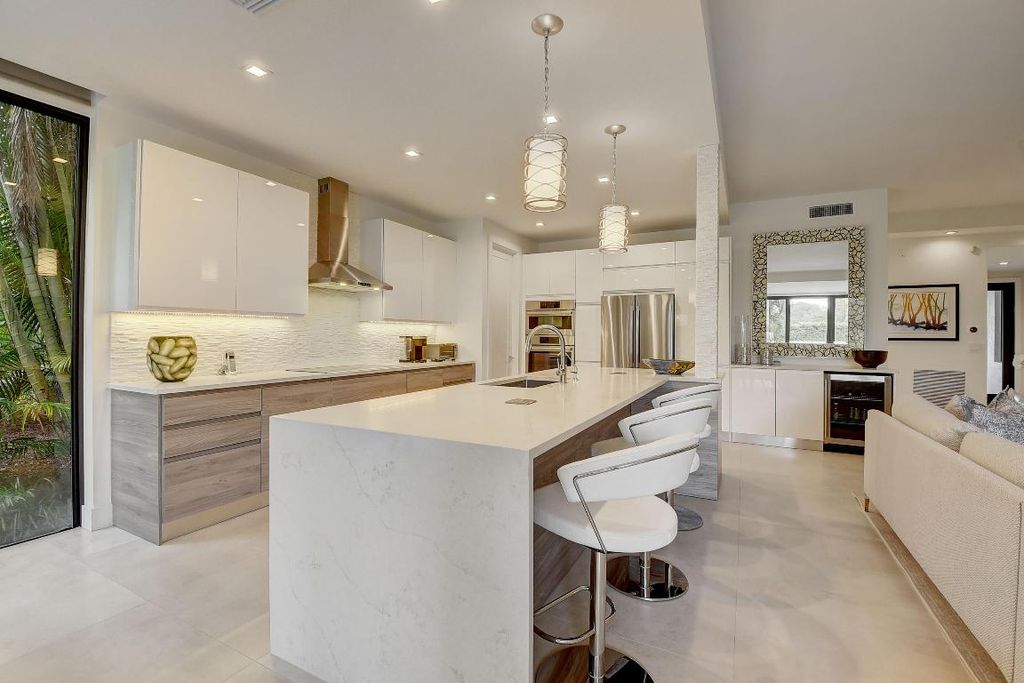 Photo of 21175 Clubside Drive #D, Boca Raton, FL 33434 (MLS # R11042776)