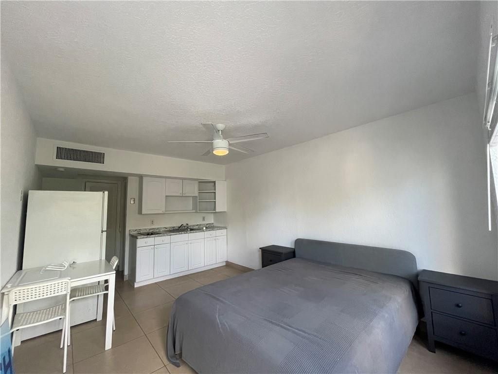 Photo of 1959 SE 3rd Street #F, Deerfield Beach, FL 33441 (MLS # F10460627)