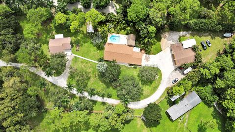 Photo of 12818 Old Indiantown Road, Jupiter, FL 33478 (MLS # R11126504)