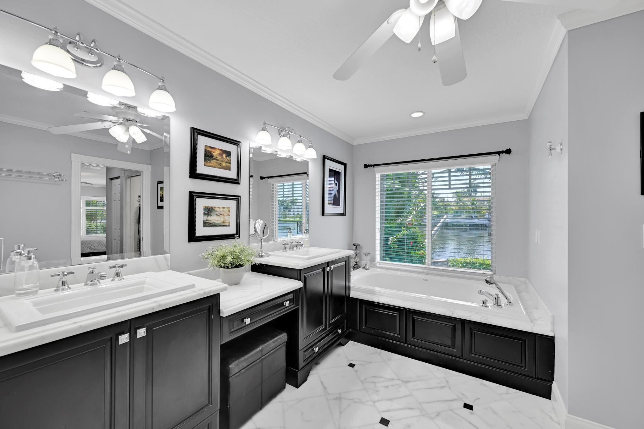 NORTH BAL HARBOUR - Residential