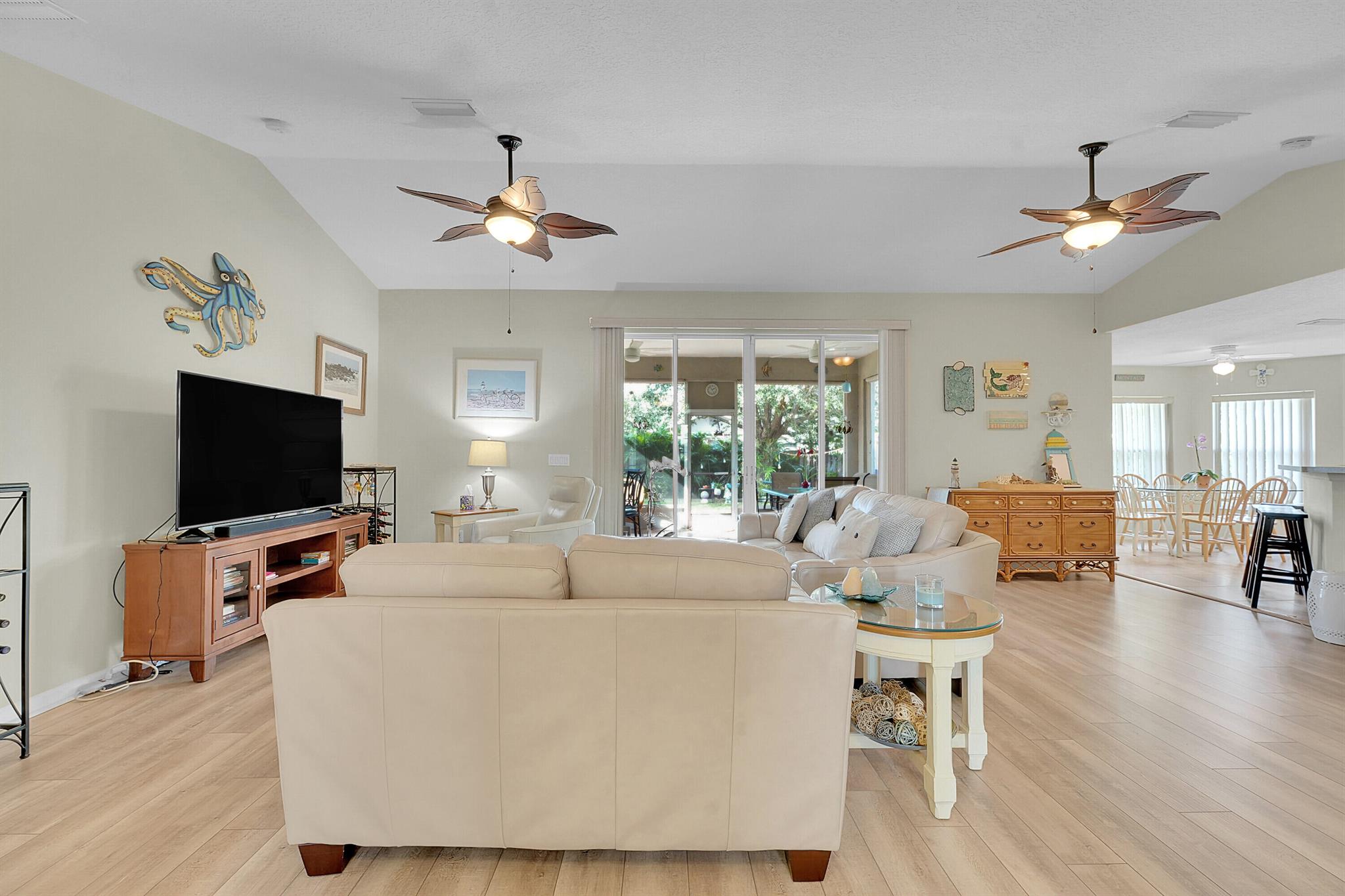 PORT ST LUCIE SECTION 6 - Residential