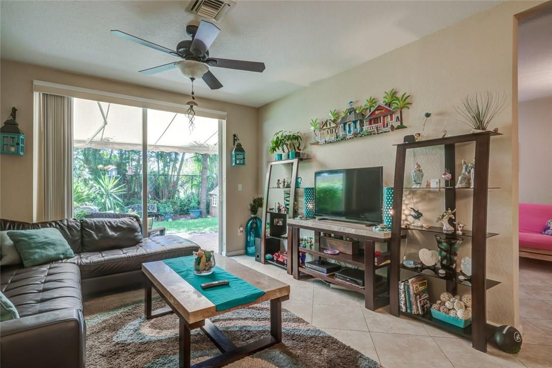 Colony Lake - Residential