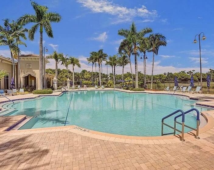 7229 Cataluna Circle