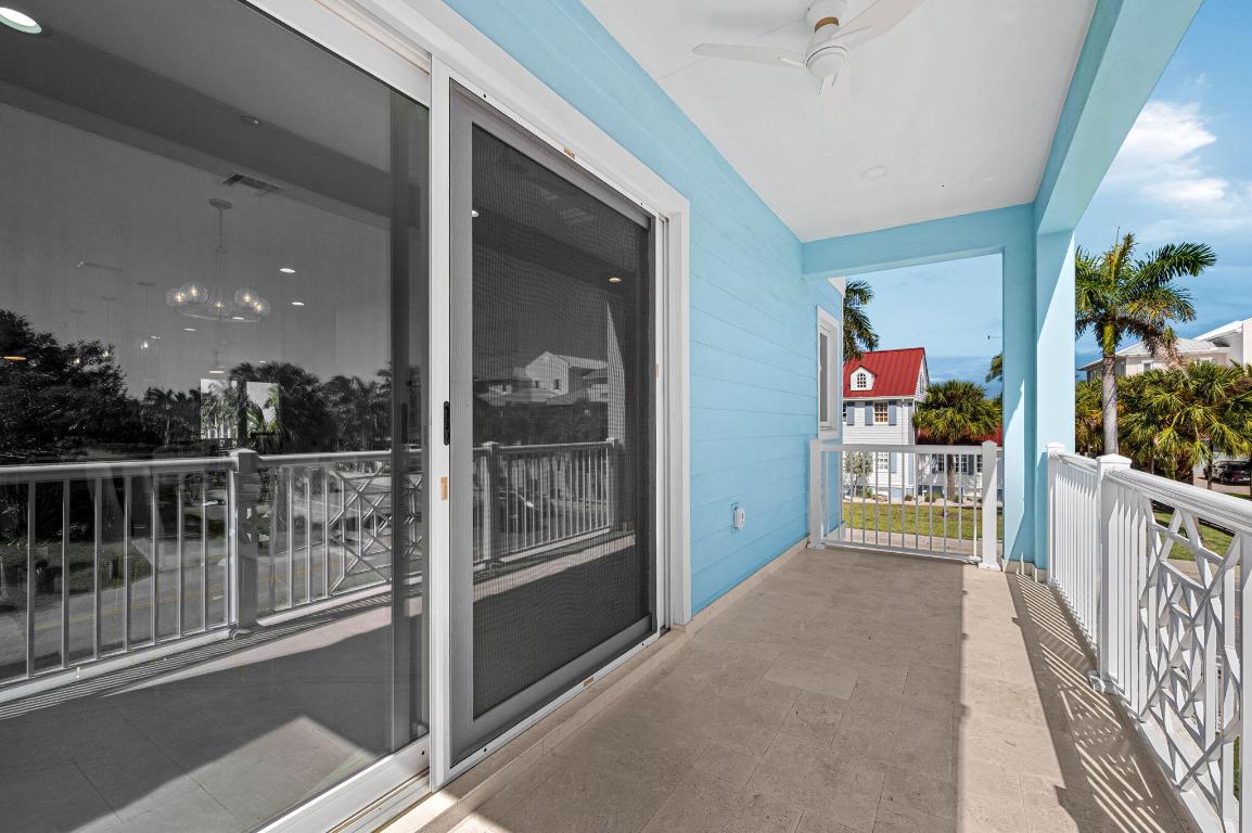 Coral Sands - Residential