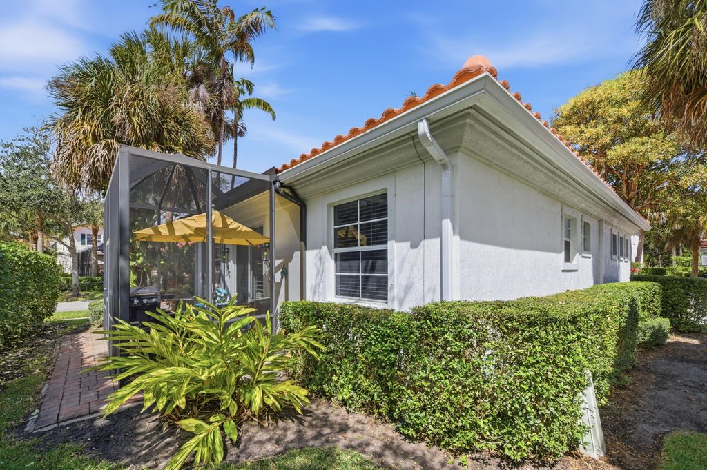 Photo of 554 Tomahawk Court, Palm Beach Gardens, FL 33410 (MLS # R11169101)