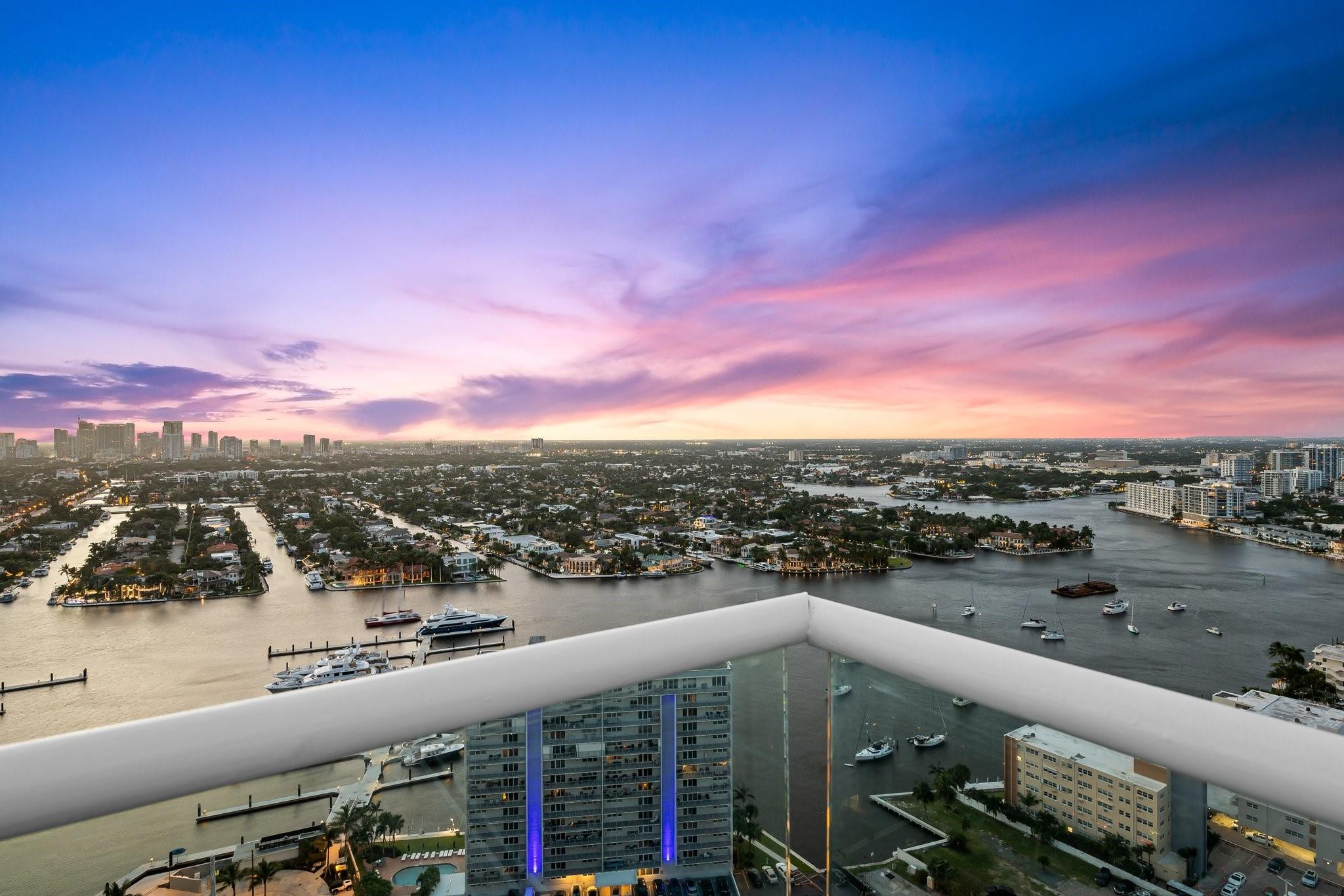 Las Olas Beach Club Condo - Residential