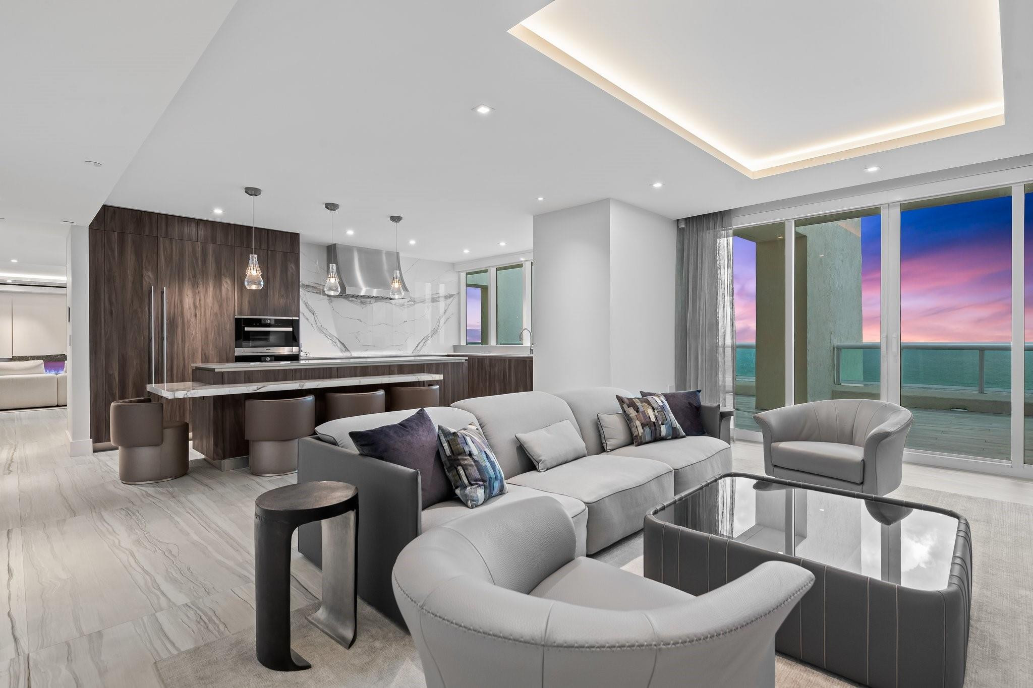 Las Olas Beach Club Condo - Residential