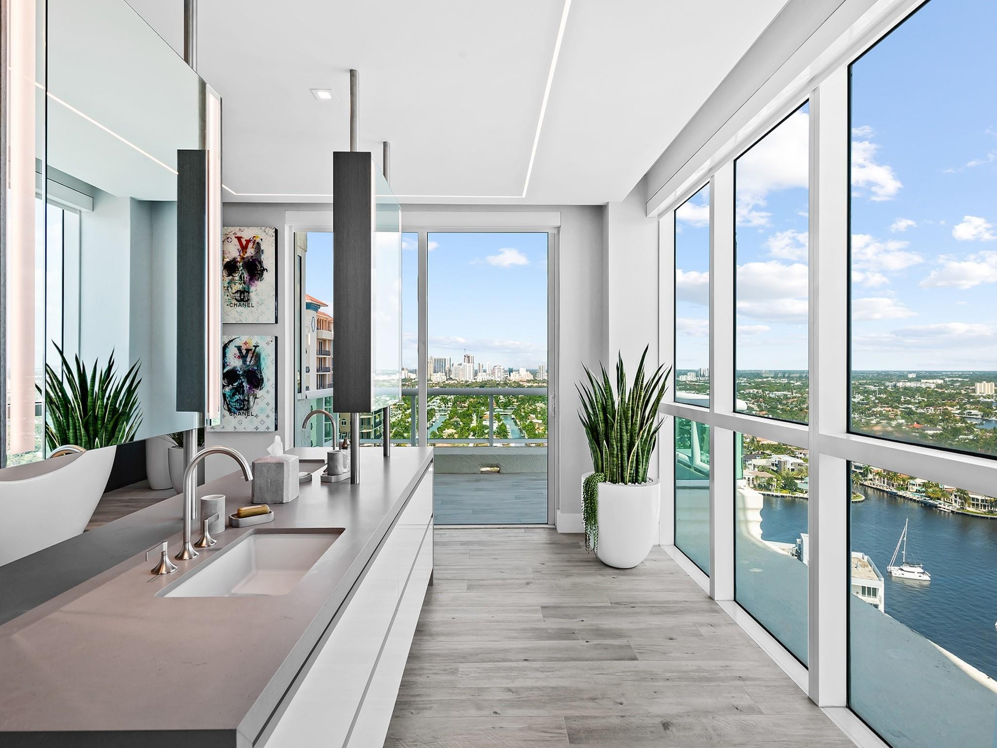 Las Olas Beach Club Condo - Residential