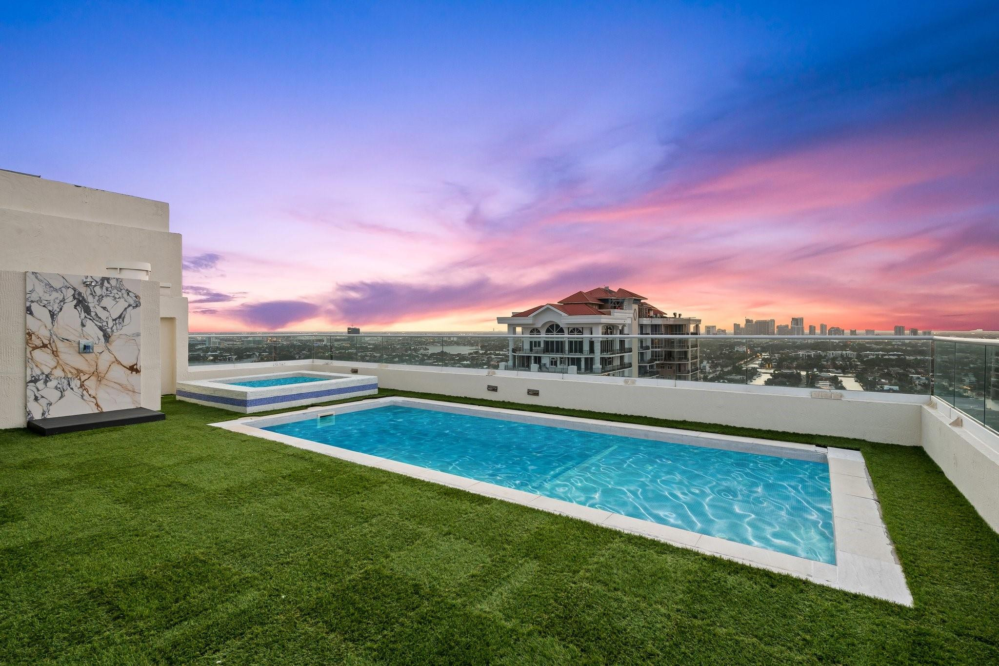 Las Olas Beach Club Condo - Residential