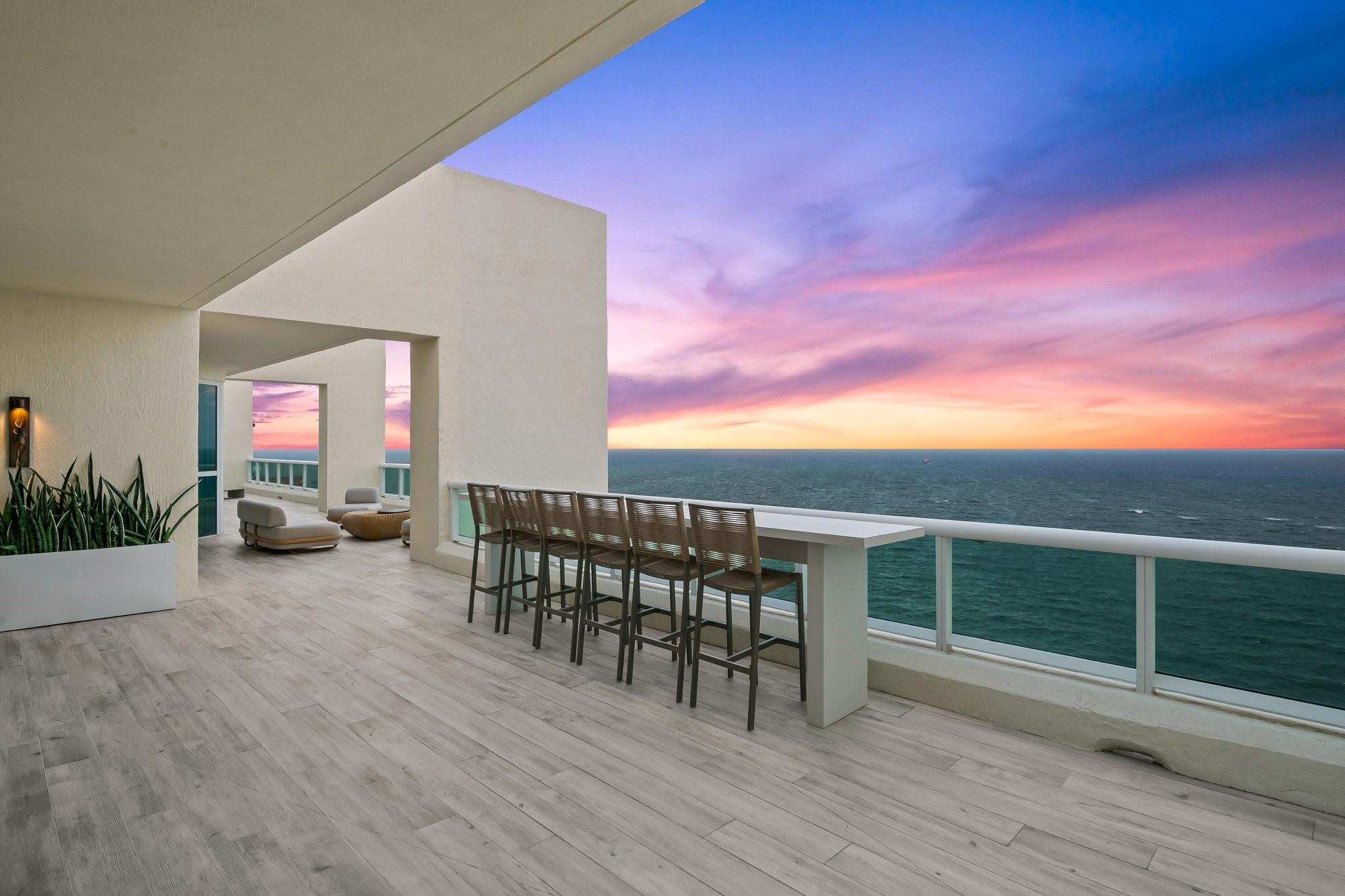Las Olas Beach Club Condo - Residential